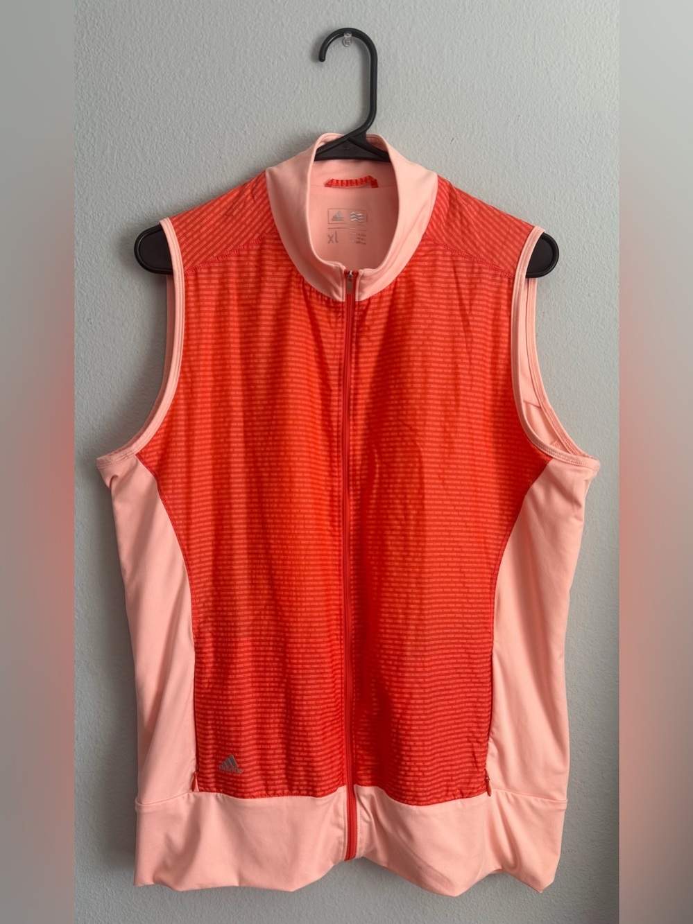 Adidas Technical Wind Women's Athletic Golf Vest in Coral and Pink- Size XL - Picture 2 of 11